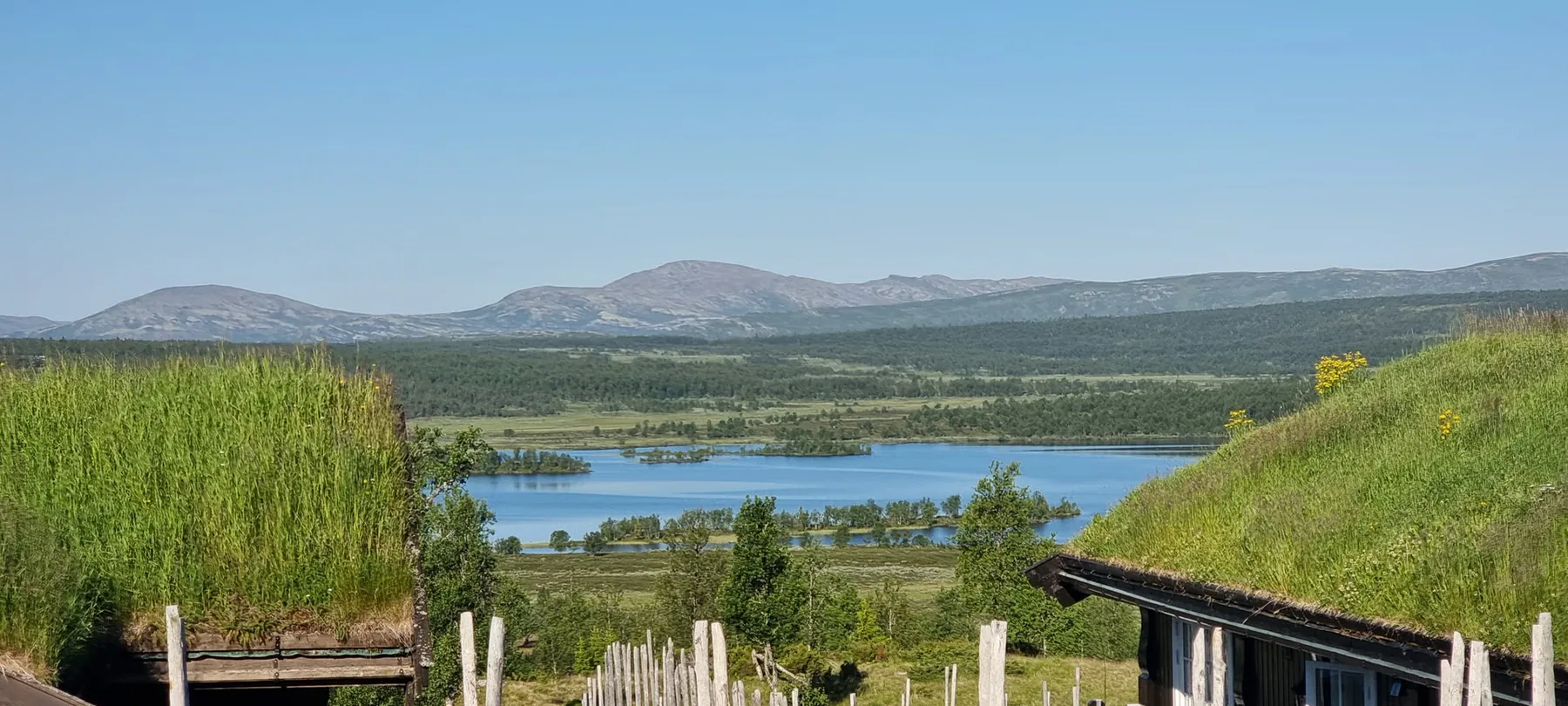 Sommerutsikt mot Øyangen